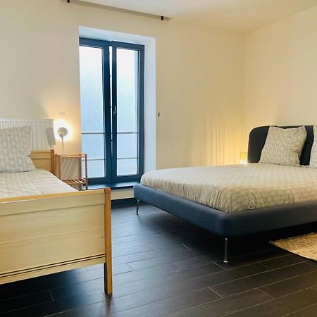 Down Town Spacious Loft Retreat With Private Parking Брюксел Екстериор снимка