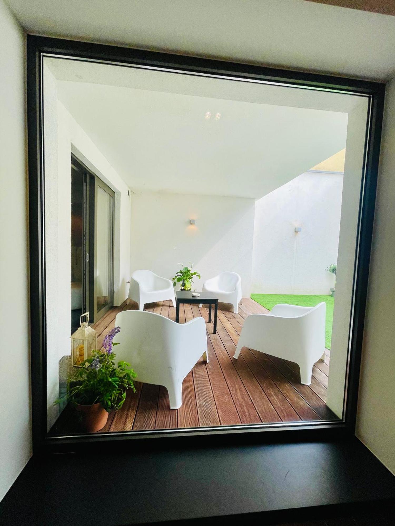Down Town Spacious Loft Retreat With Private Parking Брюксел Екстериор снимка
